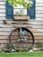 Old_bldg_with_tractor_wheel_-_downsized